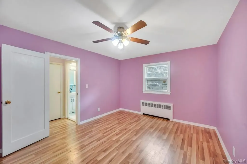 51 Stevenson Road Hewlett NY 11557