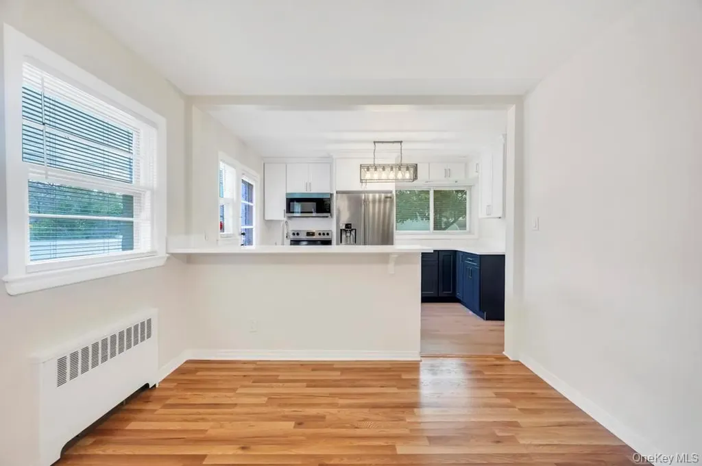 51 Stevenson Road Hewlett NY 11557