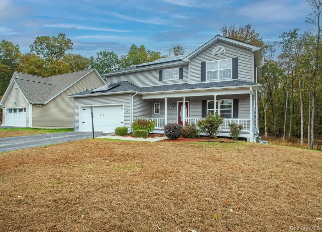 22 Sycamore Way Poughkeepsie NY 12603