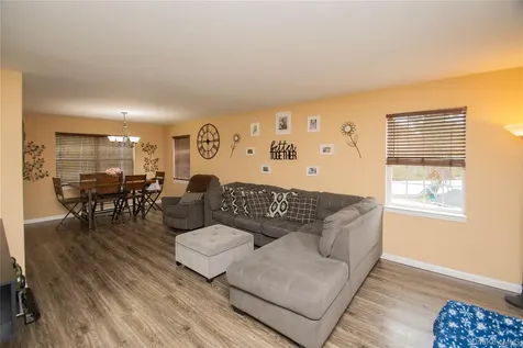 22 Sycamore Way Poughkeepsie NY 12603
