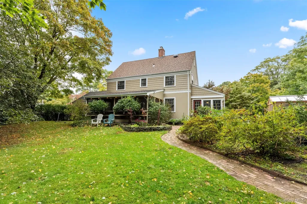 4 Shipman Lane Stony Brook NY 11790