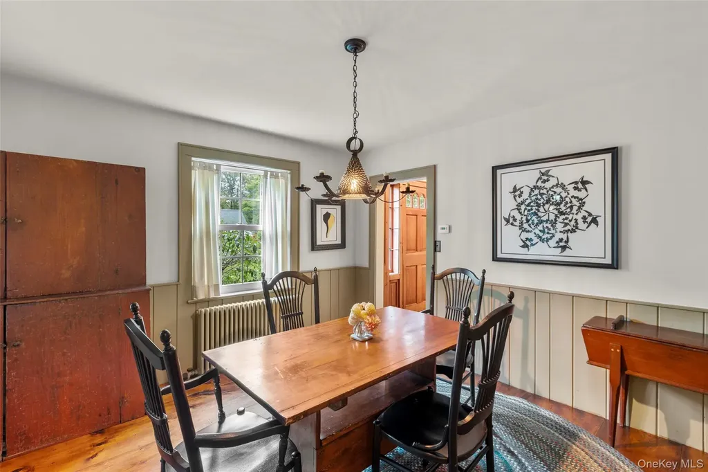 4 Shipman Lane Stony Brook NY 11790