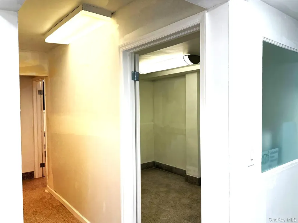 141-05 Northern Boulevard Flushing NY 11354
