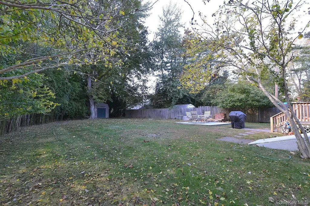 386 Grove Avenue Patchogue NY 11772