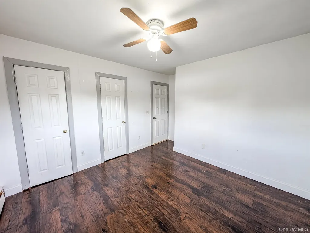 16 Elm Road E Mastic Beach NY 11951