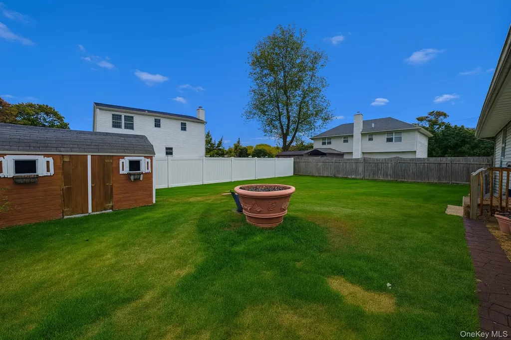 16 Elm Road E Mastic Beach NY 11951