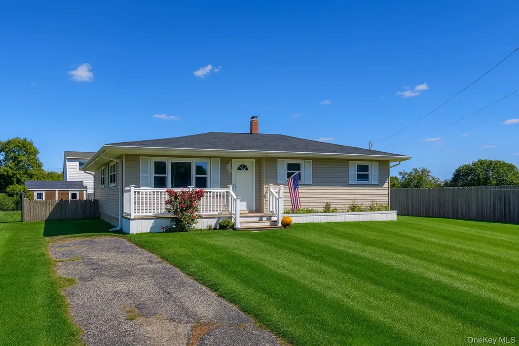 16 Elm Road E Mastic Beach NY 11951