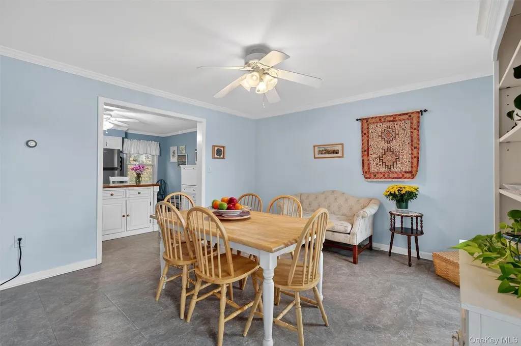 118 Shore Drive New Windsor NY 12553