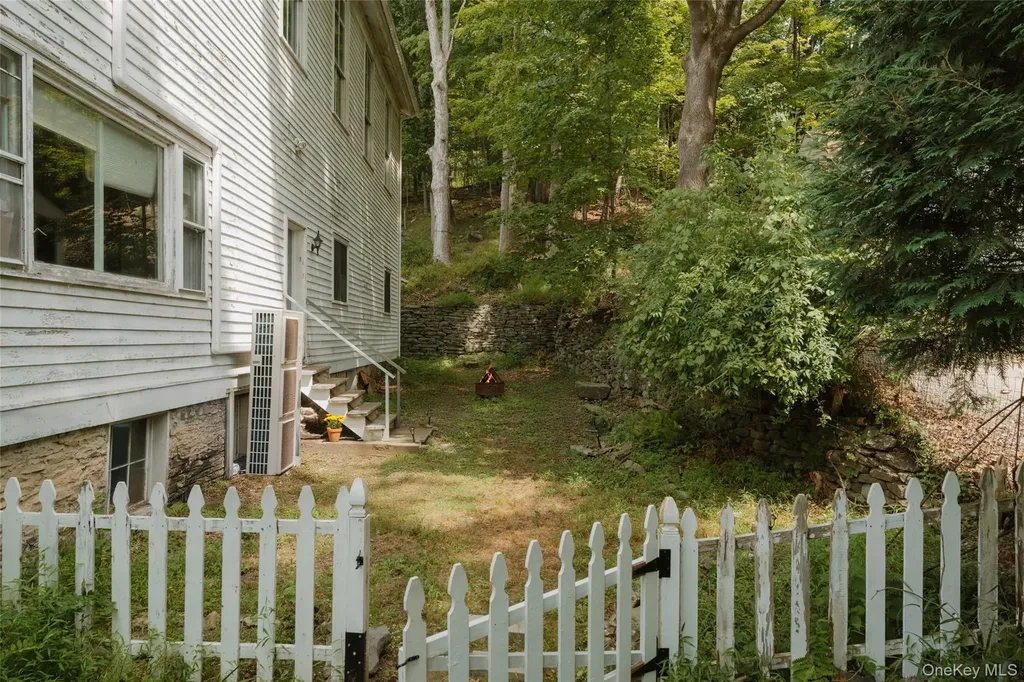 48 Upper Main Street Callicoon NY 12723