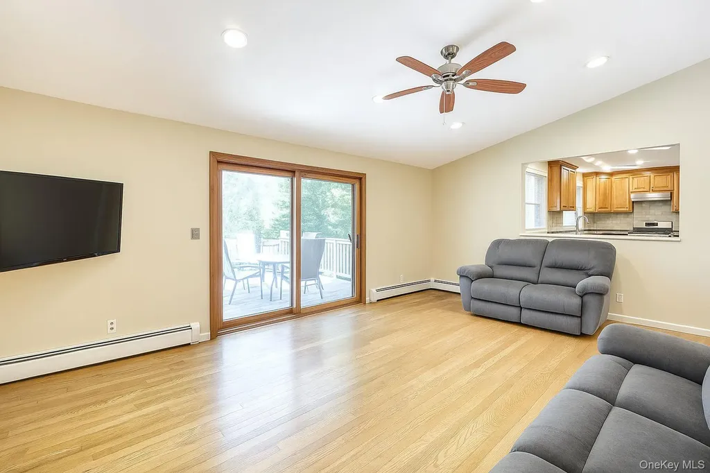 121 Smith Hill Road Suffern NY 10901