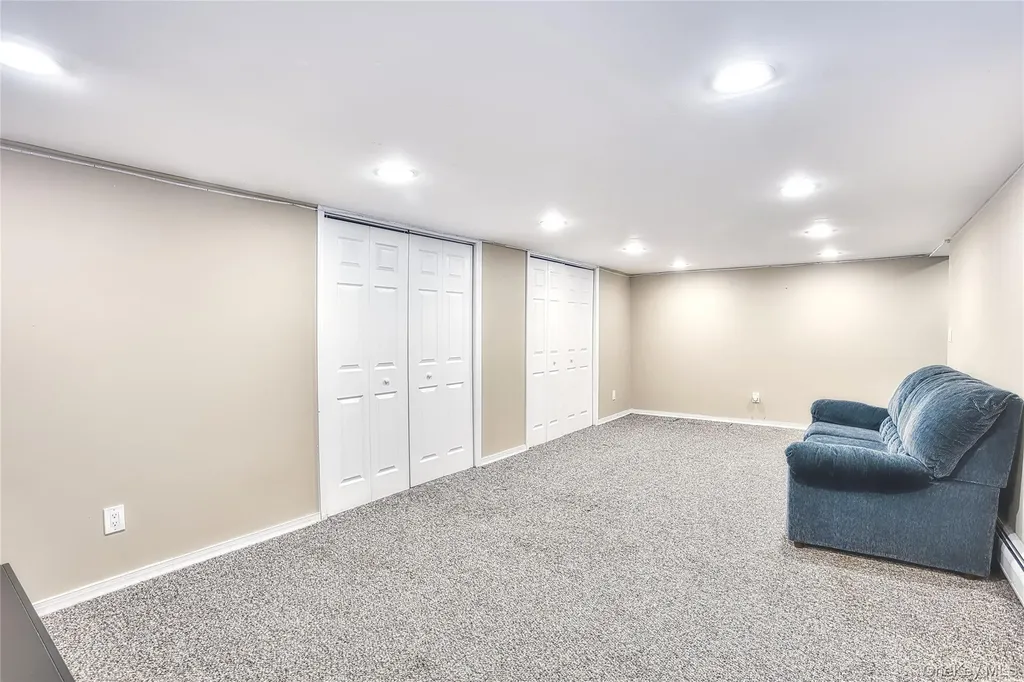 121 Smith Hill Road Suffern NY 10901