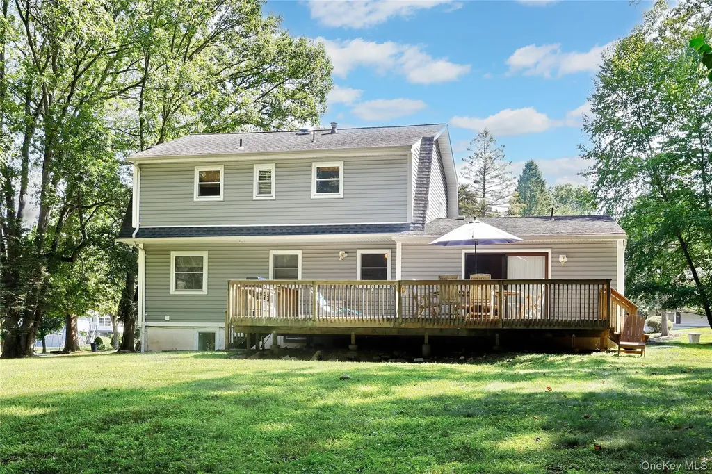 121 Smith Hill Road Suffern NY 10901