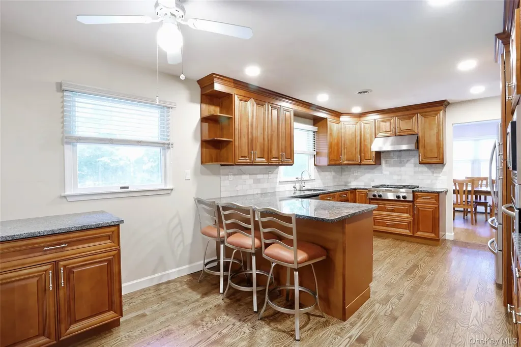 121 Smith Hill Road Suffern NY 10901