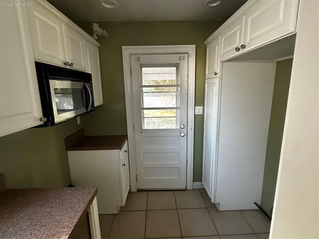 843 Jerusalem Avenue Merrick NY 11566