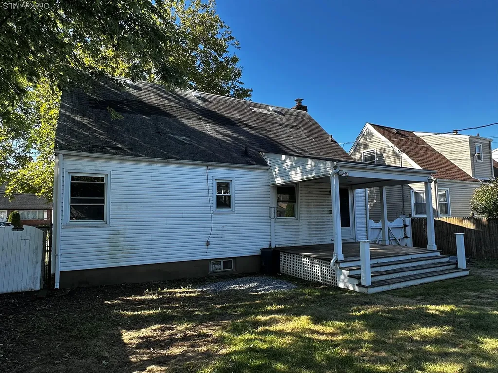 843 Jerusalem Avenue Merrick NY 11566