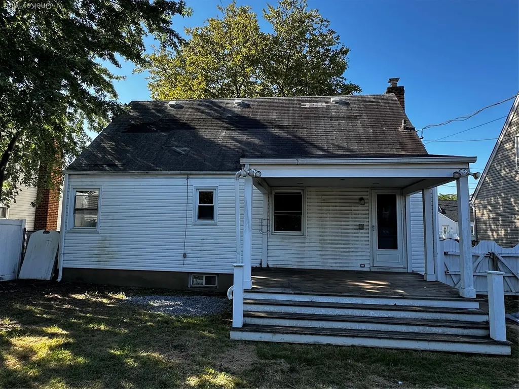 843 Jerusalem Avenue Merrick NY 11566