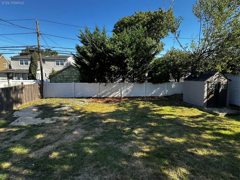 843 Jerusalem Avenue Merrick NY 11566