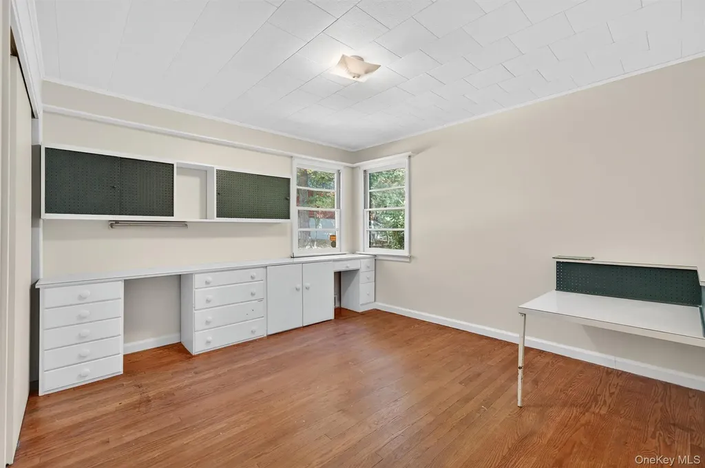 12 Mid Oaks Drive Monroe NY 10950