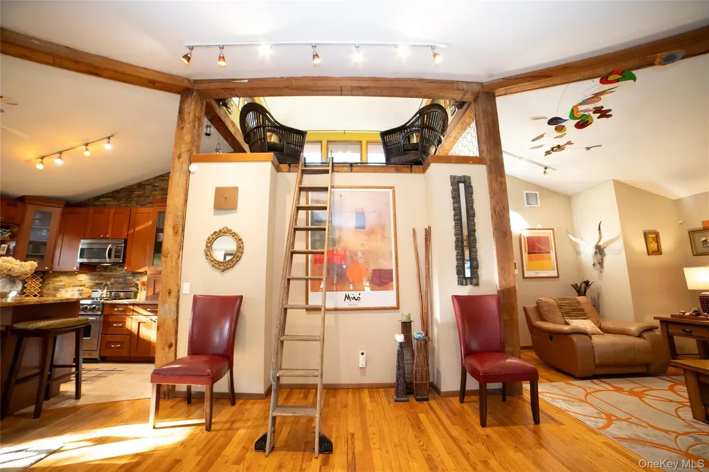 30 Long Bow Wading River NY 11792