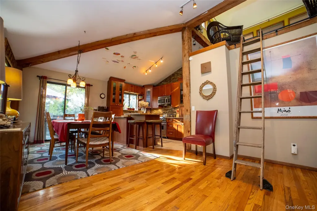 30 Long Bow Wading River NY 11792