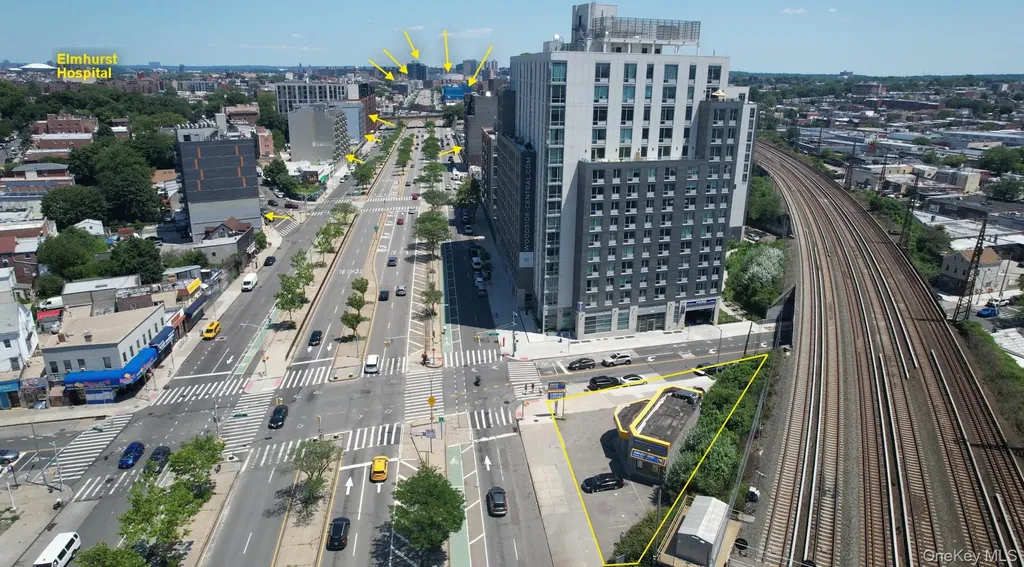 68-12 Queens Boulevard Woodside NY 11377