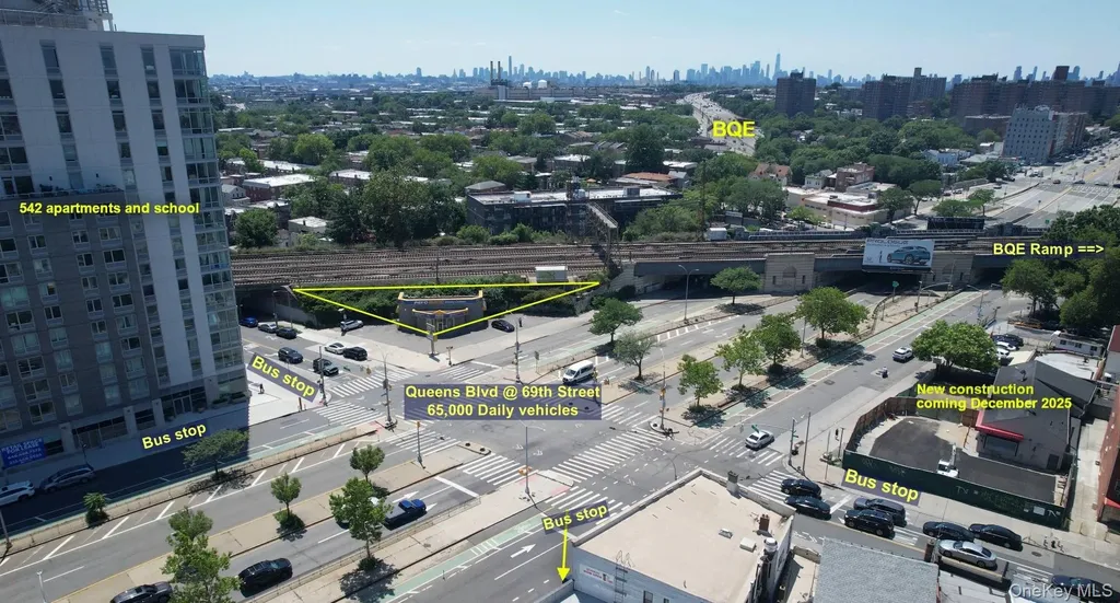 68-12 Queens Boulevard Woodside NY 11377