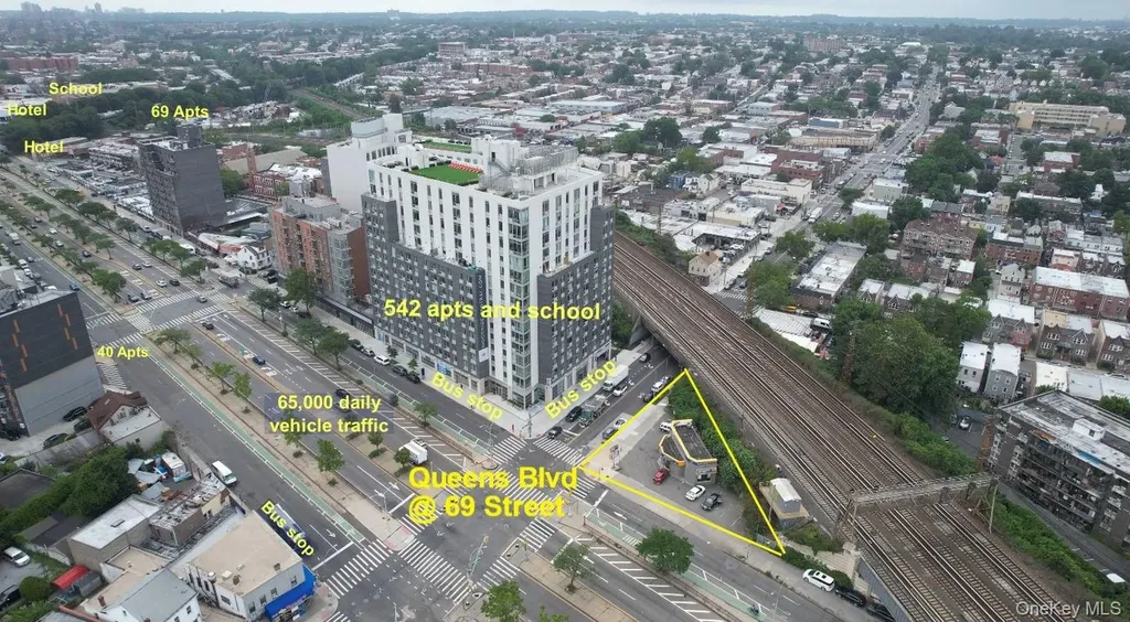 68-12 Queens Boulevard Woodside NY 11377