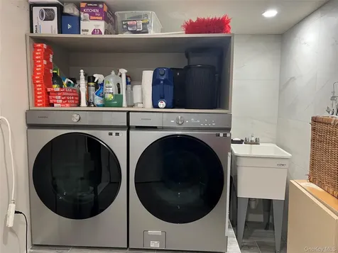 22469 76th Road Bayside NY 11364