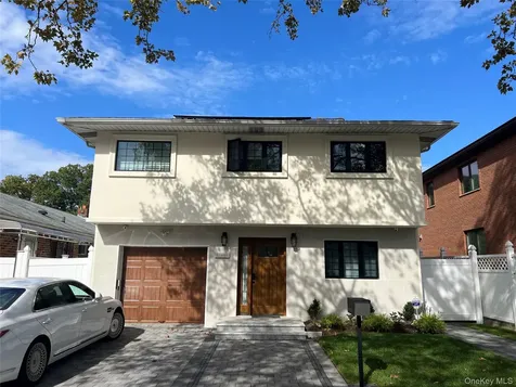 22469 76th Road Bayside NY 11364