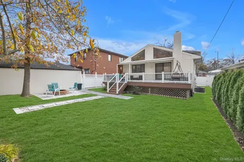 22469 76th Road Bayside NY 11364