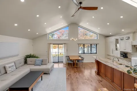 22469 76th Road Bayside NY 11364