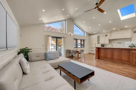 22469 76th Road Bayside NY 11364