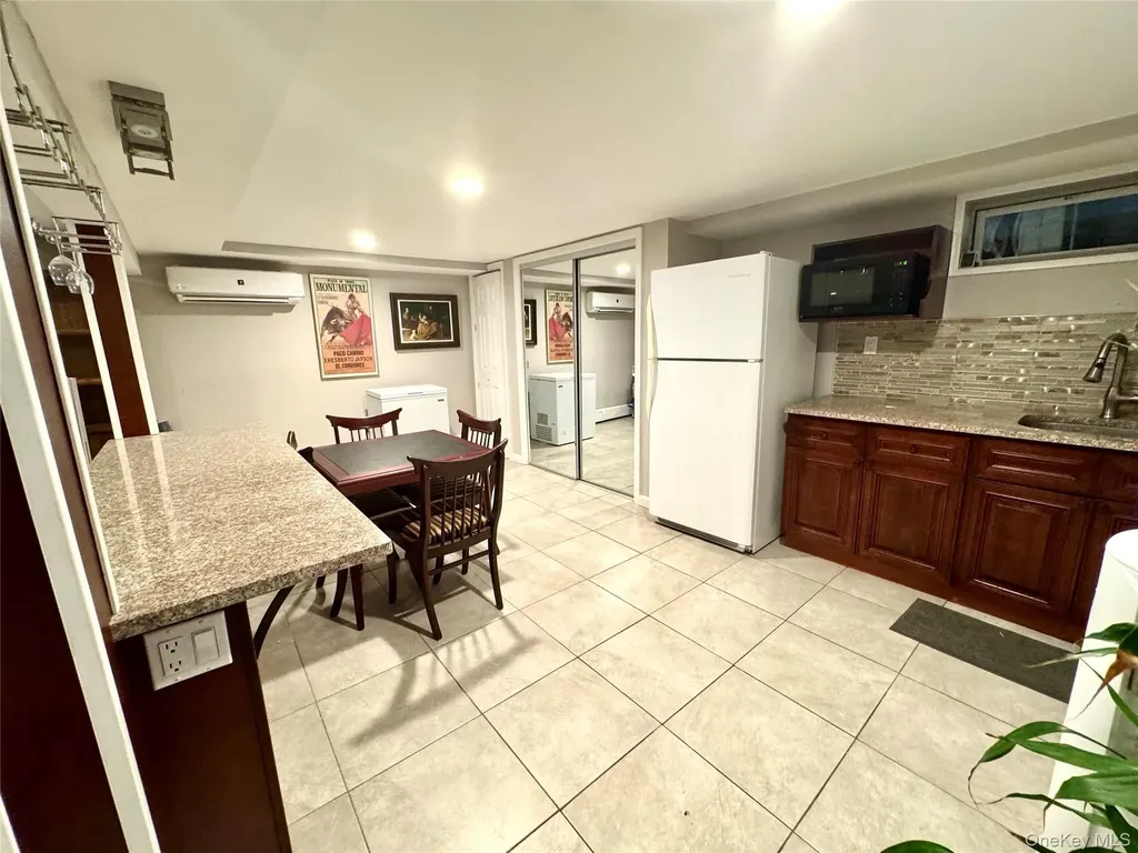 36 Sands Lane Brookhaven NY 11719