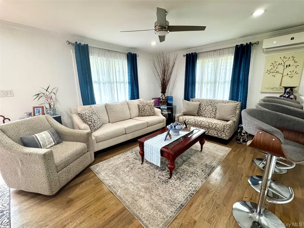 36 Sands Lane Brookhaven NY 11719