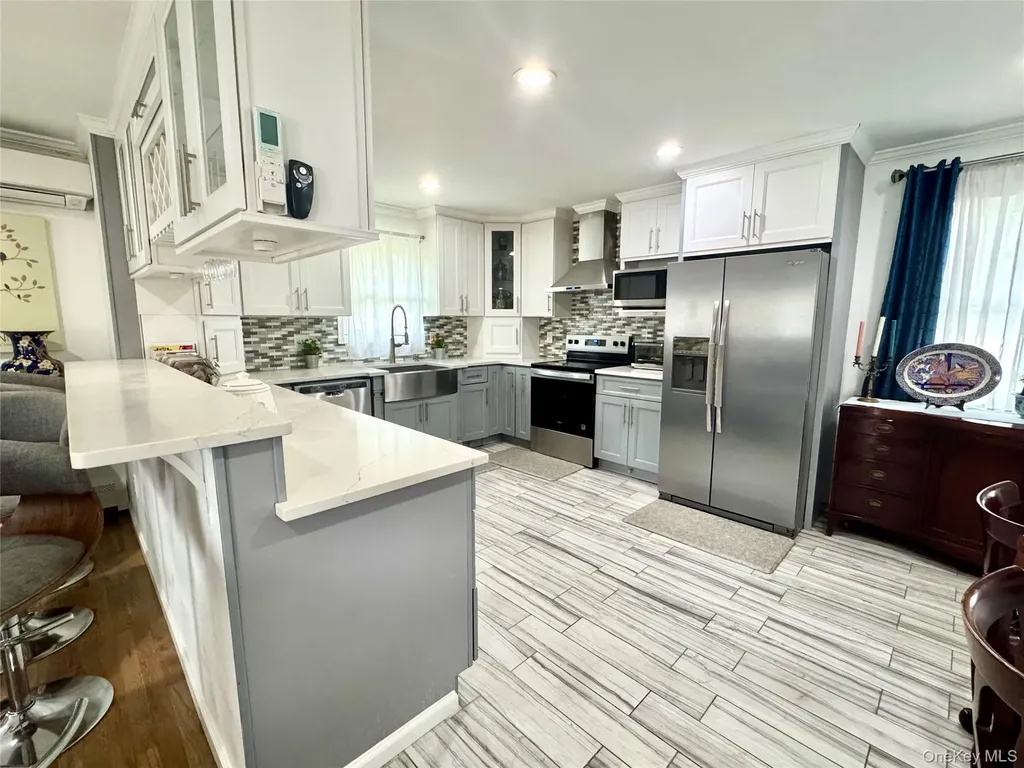 36 Sands Lane Brookhaven NY 11719