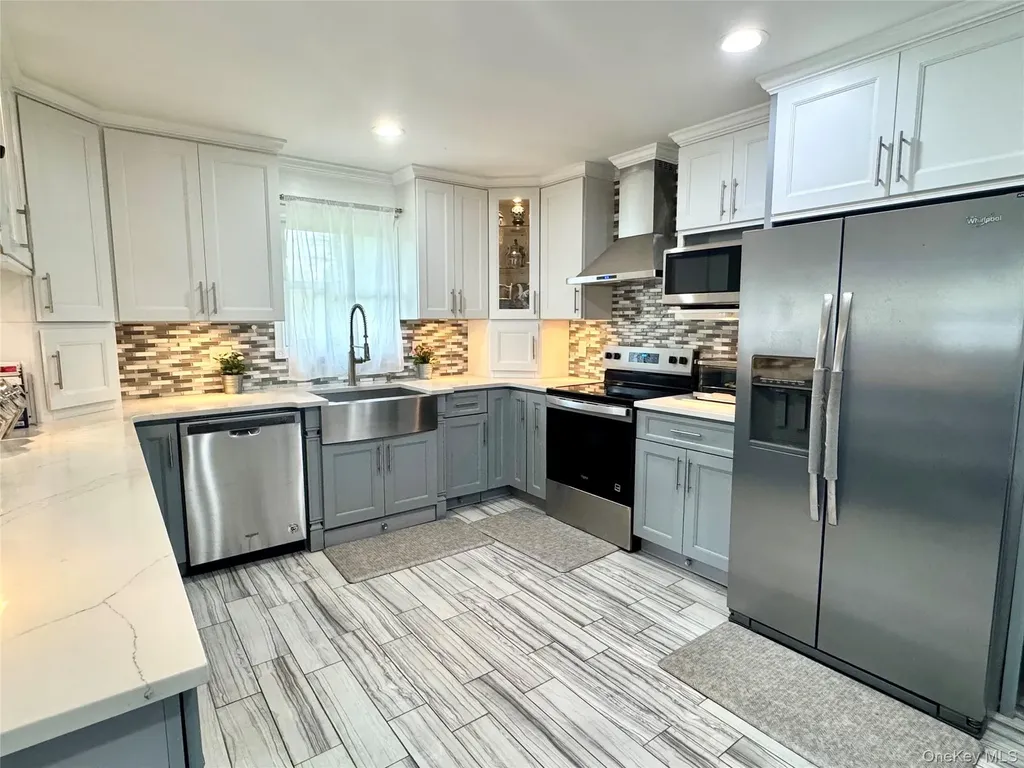 36 Sands Lane Brookhaven NY 11719