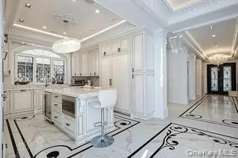 69-36 Dartmouth Street Forest Hills NY 11375