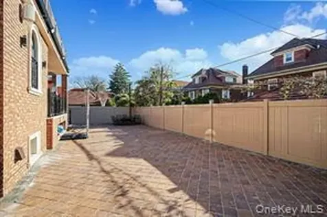 69-36 Dartmouth Street Forest Hills NY 11375