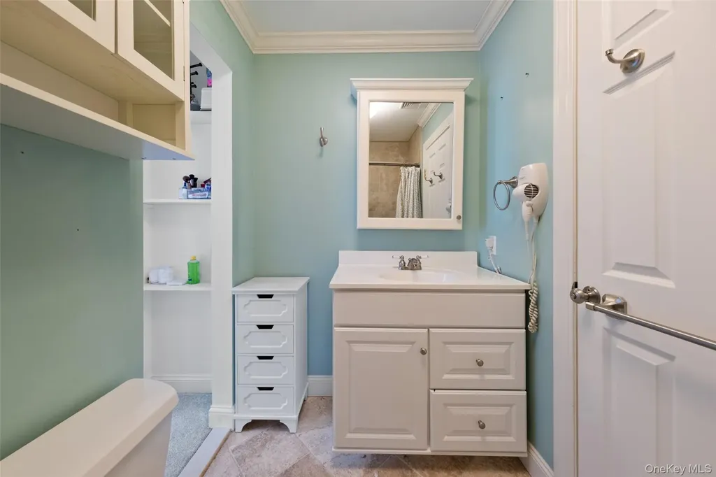 79 Victor Drive Poughkeepsie NY 12603