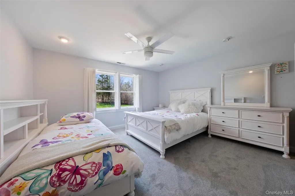 79 Victor Drive Poughkeepsie NY 12603