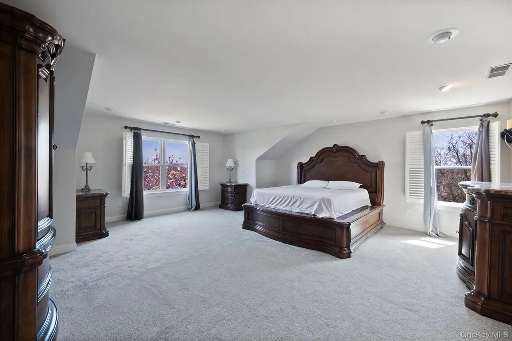 79 Victor Drive Poughkeepsie NY 12603