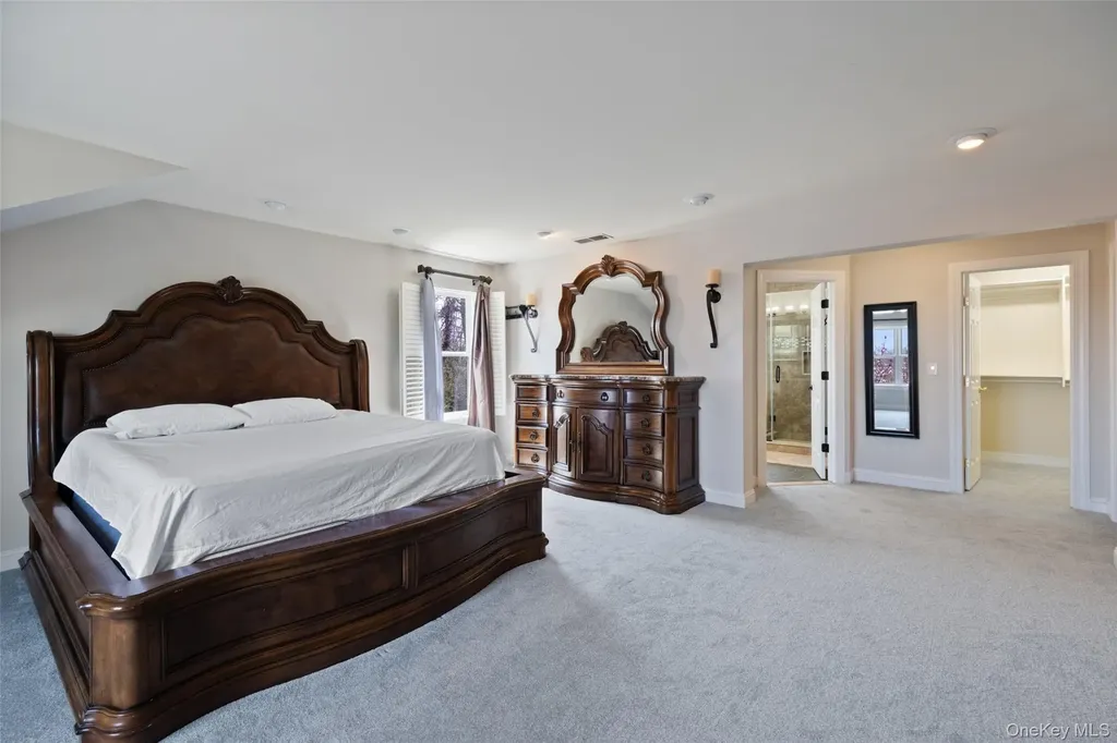 79 Victor Drive Poughkeepsie NY 12603