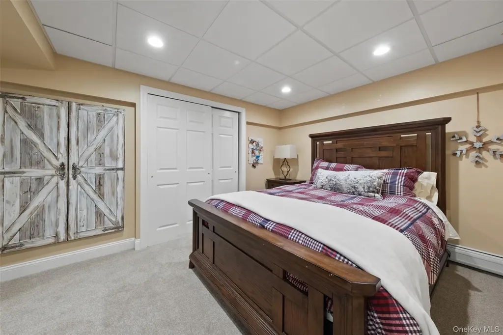 79 Victor Drive Poughkeepsie NY 12603