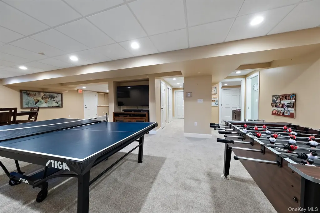 79 Victor Drive Poughkeepsie NY 12603