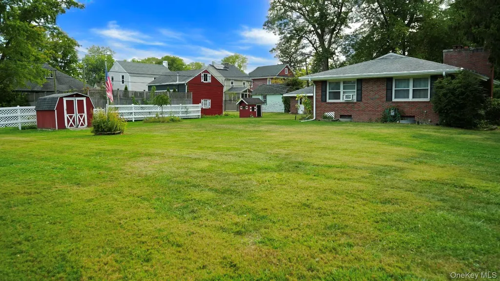 9 E Marie Street Hudson NY 12534