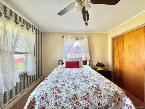 9 E Marie Street Hudson NY 12534