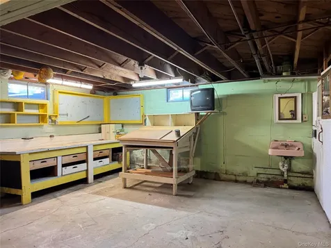 9 E Marie Street Hudson NY 12534