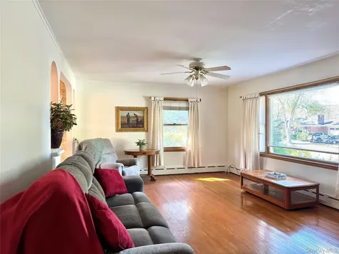 9 E Marie Street Hudson NY 12534