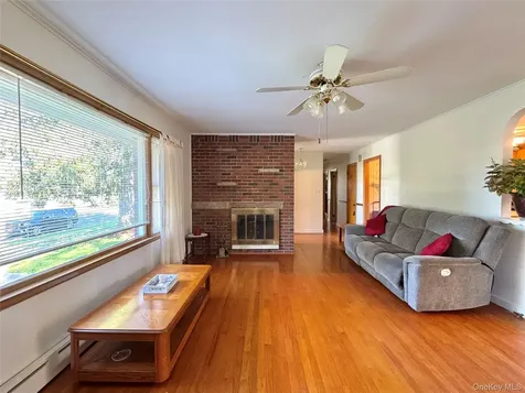 9 E Marie Street Hudson NY 12534