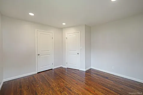 1039 Joselson Avenue Bay Shore NY 11706